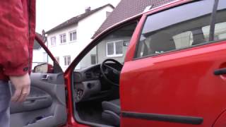 🛠️ Auto Reparatur  Gummidichtung der Autotür defekt  Rubber seal car door damaged [upl. by Danais]